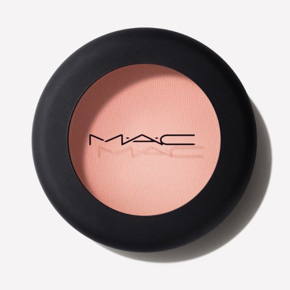 MAC POWDER KISS EYESHADOW "BEST OF ME" - Picture 1 of 3